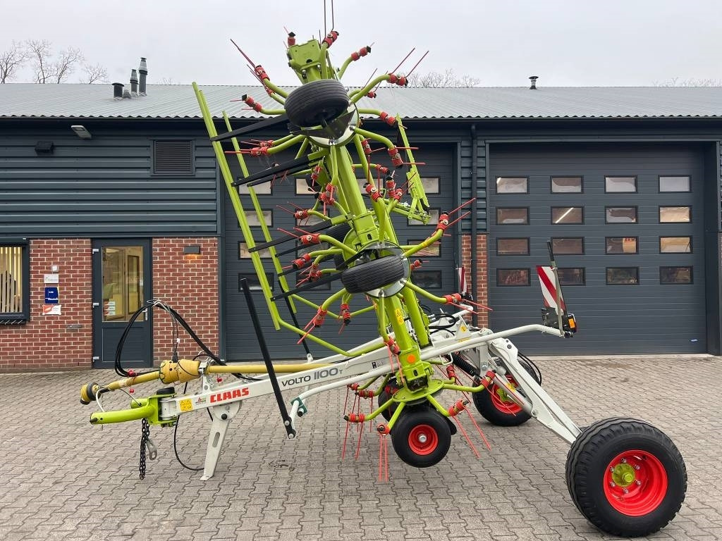 Claas Volto 1100 T - Tedder/ Rake: picture 2 Claas Volto 1100 T - Tedder/ Rake: picture 2