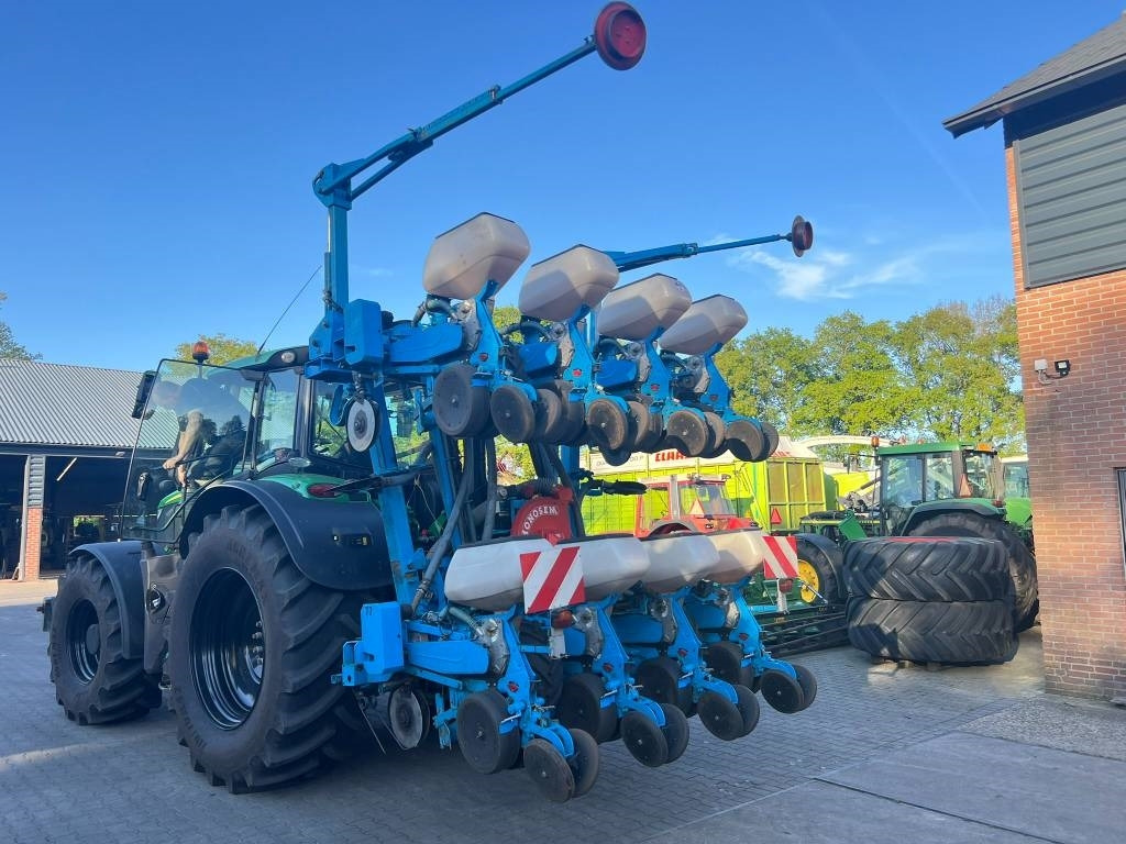 Monosem NG PLUS 8 - Precision sowing machine: picture 1 Monosem NG PLUS 8 - Precision sowing machine: picture 1