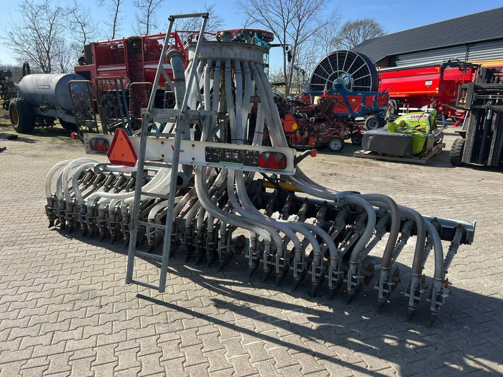 Slootsmid SK 5 M - Manure spreader: picture 3 Slootsmid SK 5 M - Manure spreader: picture 3