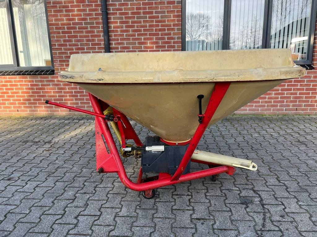 Vicon Pendelstrooier - Fertilizer spreader: picture 2 Vicon Pendelstrooier - Fertilizer spreader: picture 2