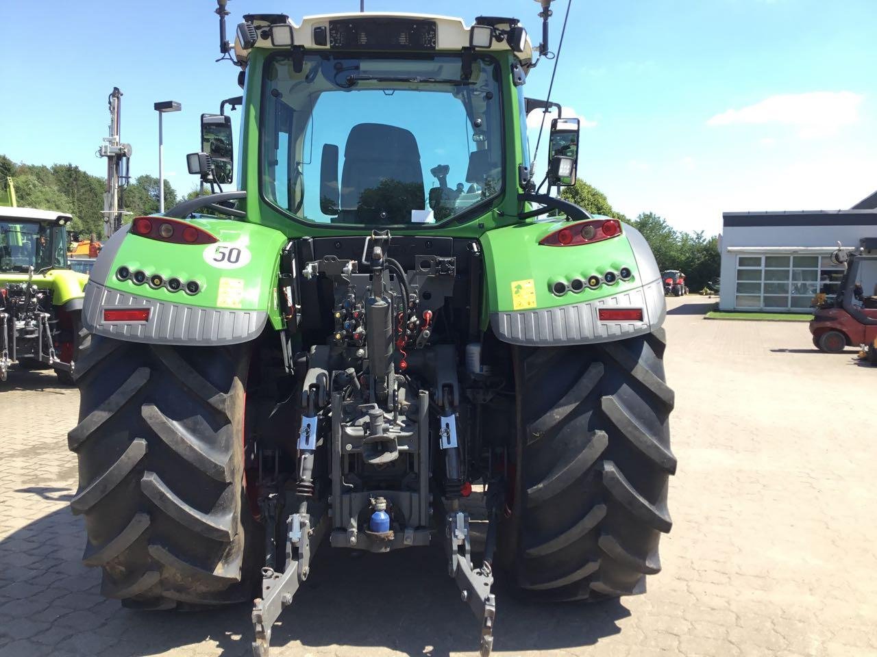 Fendt 722 Vario S4 ProfiPlus - Farm tractor: picture 4 Fendt 722 Vario S4 ProfiPlus - Farm tractor: picture 4