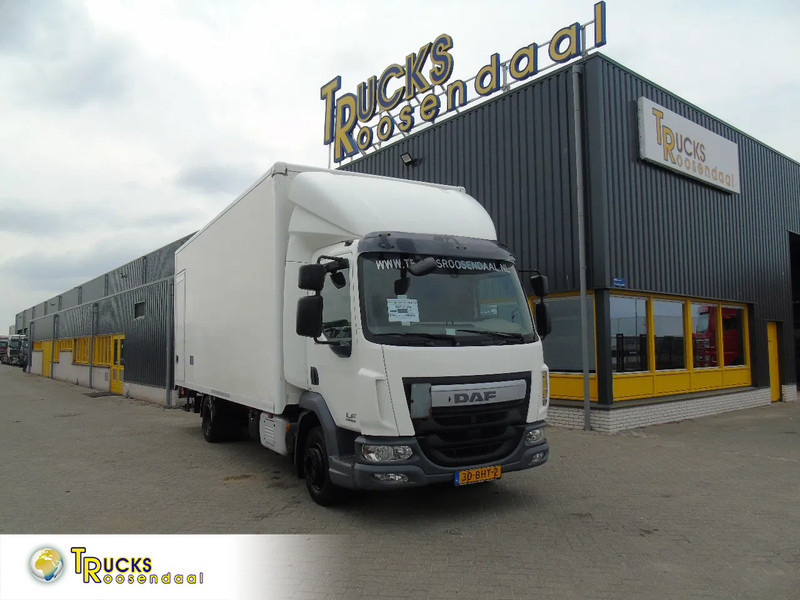DAF LF 210 + euro 6 + lift + 3P + 12T - Box truck: picture 1 DAF LF 210 + euro 6 + lift + 3P + 12T - Box truck: picture 1