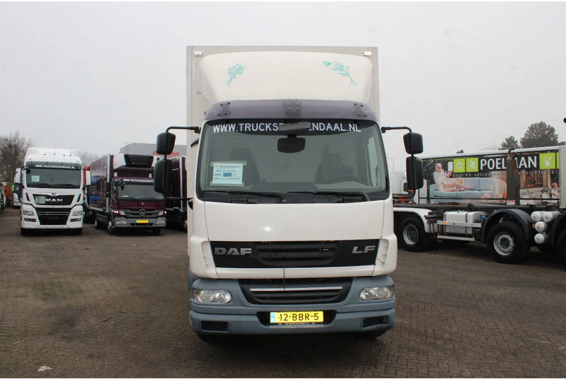 DAF LF 55.250 + euro 5 + lift + 16t - Box truck: picture 4 DAF LF 55.250 + euro 5 + lift + 16t - Box truck: picture 4