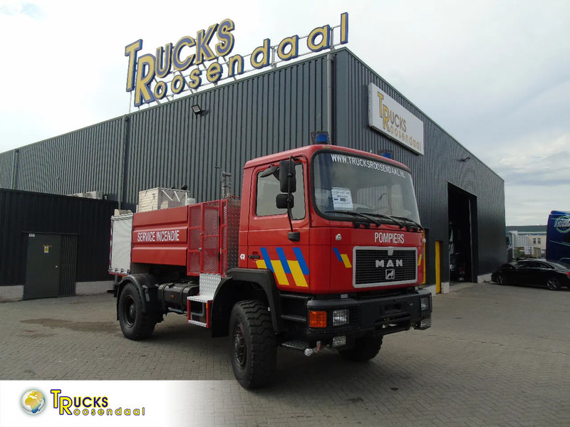 MAN F16 .240 + 4x4 + PUMPS COMPLETE + MANUAL + SPRING + 24.416KM - Fire truck: picture 1 MAN F16 .240 + 4x4 + PUMPS COMPLETE + MANUAL + SPRING + 24.416KM - Fire truck: picture 1