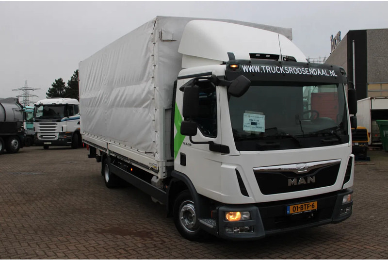 MAN TGL 8.220 + EURO 6 + LIFT - Box truck: picture 3 MAN TGL 8.220 + EURO 6 + LIFT - Box truck: picture 3