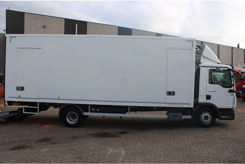 MAN TGL reserved 12.180 + EURO 6 + 12T - Box truck: picture 4 MAN TGL reserved 12.180 + EURO 6 + 12T - Box truck: picture 4