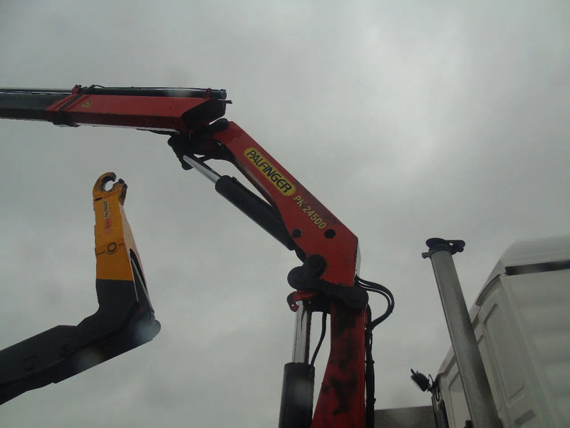 Hook lift truck, Crane truck MAN TGS 35.440 + PALFINGER 24500 + 8X4 + EURO 5 + REMOTE: picture 12