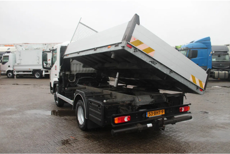 Renault D 150 + 3SIDE TIPPER + EURO 6 + PERFECT!!! 186KM - Tipper: picture 5 Renault D 150 + 3SIDE TIPPER + EURO 6 + PERFECT!!! 186KM - Tipper: picture 5