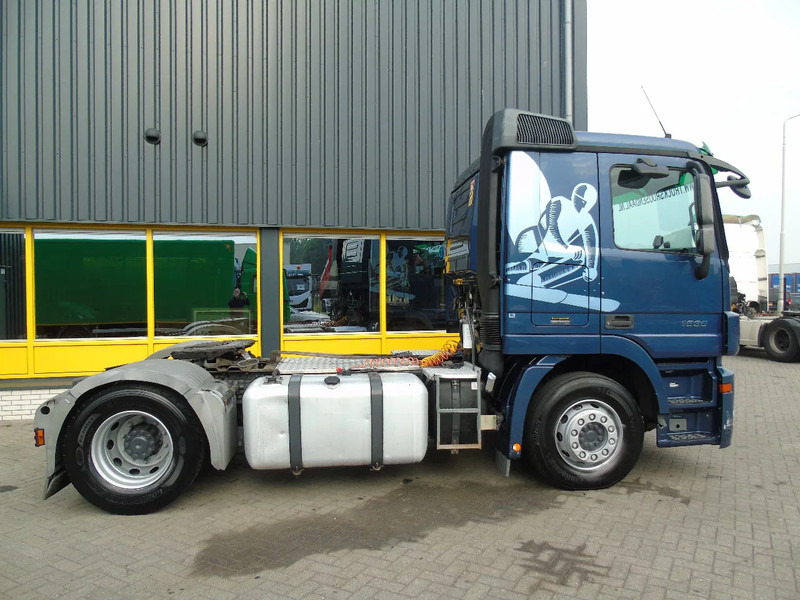 Mercedes-Benz Actros 1836 MP3 + euro 5 + 366.000km! - Tractor unit: picture 3 Mercedes-Benz Actros 1836 MP3 + euro 5 + 366.000km! - Tractor unit: picture 3
