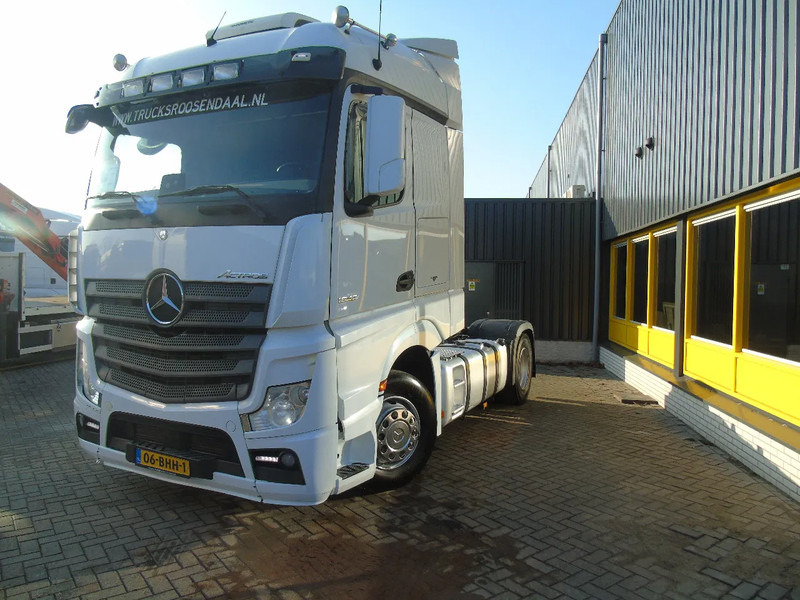 Mercedes-Benz Actros 1942 + EURO 6 + SPOILER - Tractor unit: picture 2 Mercedes-Benz Actros 1942 + EURO 6 + SPOILER - Tractor unit: picture 2