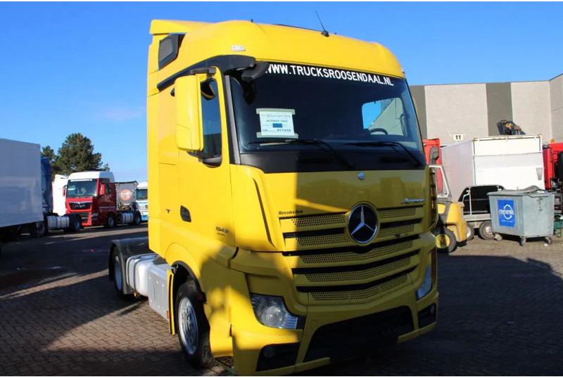 Mercedes-Benz Actros 1943 + EURO 6 + mega - Tractor unit: picture 3 Mercedes-Benz Actros 1943 + EURO 6 + mega - Tractor unit: picture 3