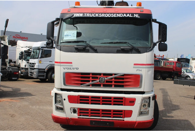 Volvo FH 12.440 +6X4+ HIAB 166E3 PRO + EURO 5 + MANUAL - Crane truck: picture 3 Volvo FH 12.440 +6X4+ HIAB 166E3 PRO + EURO 5 + MANUAL - Crane truck: picture 3
