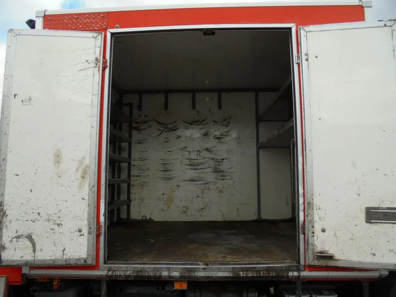 Dropside/ Flatbed truck Volvo FL 220 + Manual + HMF 150 crane: picture 14