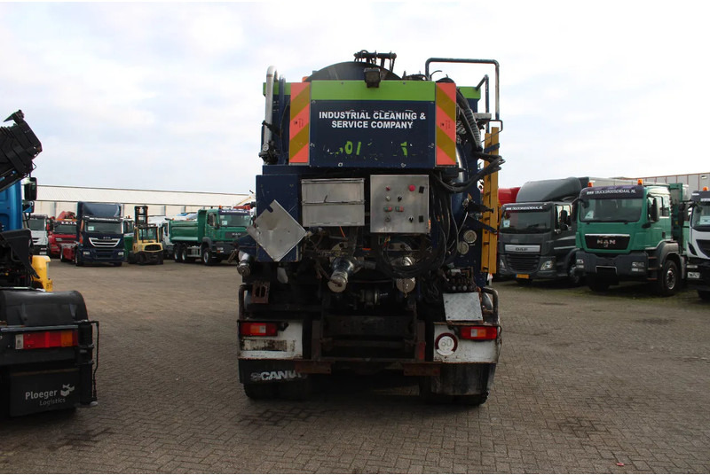 Vacuum truck Volvo FM 12.340 + ADR + stokota 14.000L + manual: picture 8 Vacuum truck Volvo FM 12.340 + ADR + stokota 14.000L + manual: picture 8