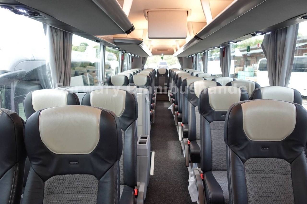 Coach MAN R07 Lion´s Coach *Tourismo*Travego*73.790km Orig: picture 22 Coach MAN R07 Lion´s Coach *Tourismo*Travego*73.790km Orig: picture 22