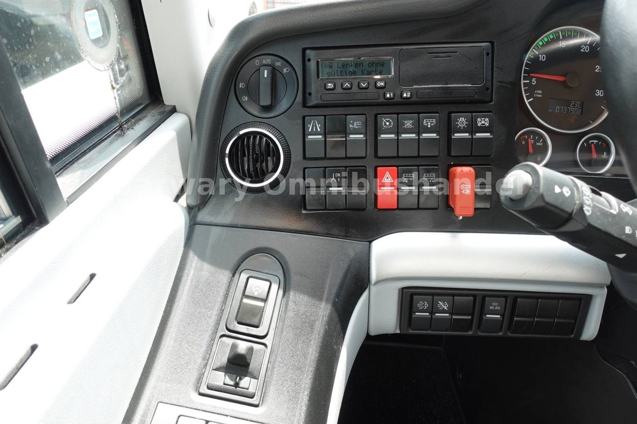 Coach MAN R07 Lion´s Coach *Tourismo*Travego*73.790km Orig: picture 36 Coach MAN R07 Lion´s Coach *Tourismo*Travego*73.790km Orig: picture 36