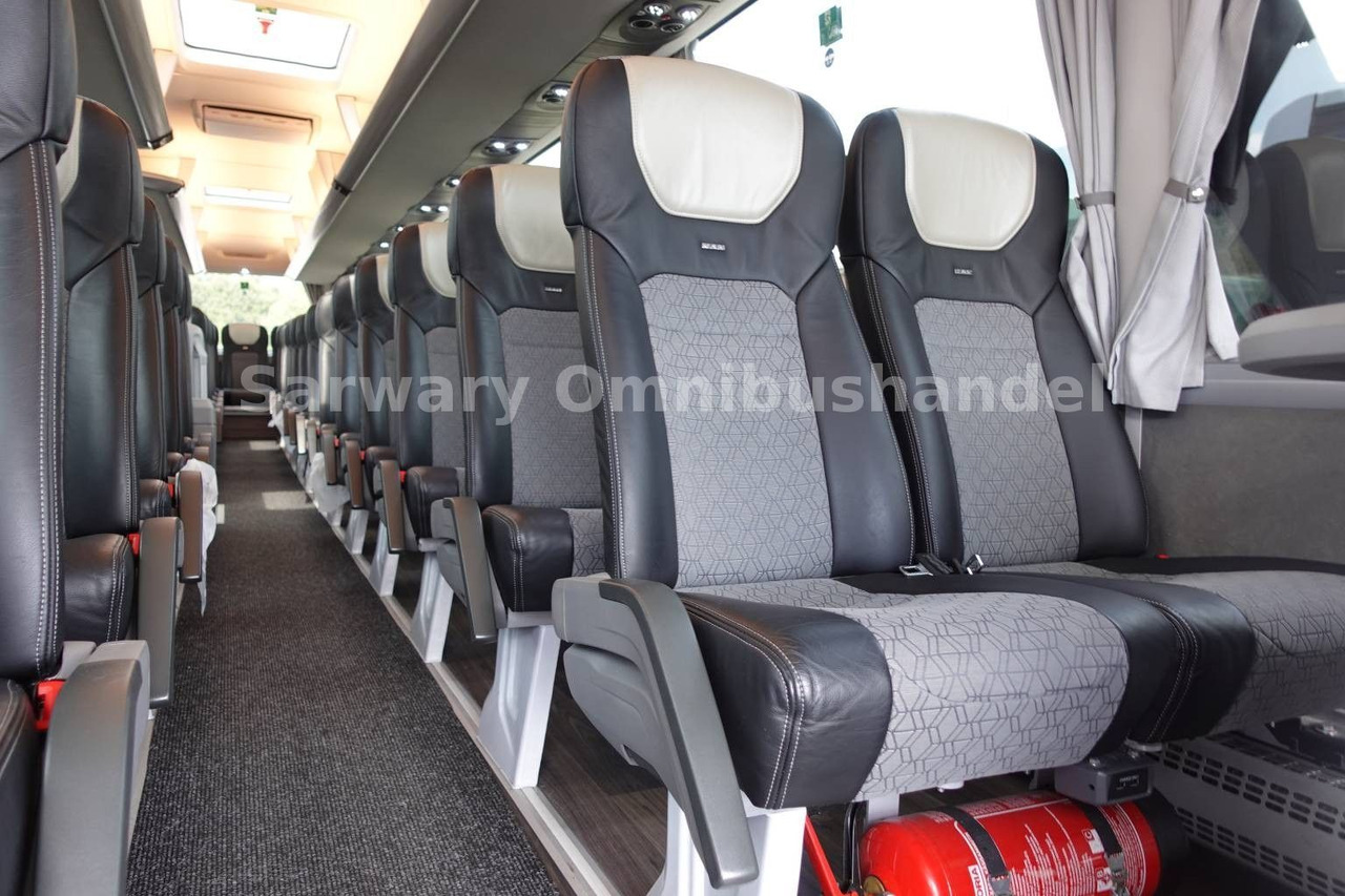 Coach MAN R07 Lion´s Coach *Tourismo*Travego*73.790km Orig: picture 17 Coach MAN R07 Lion´s Coach *Tourismo*Travego*73.790km Orig: picture 17