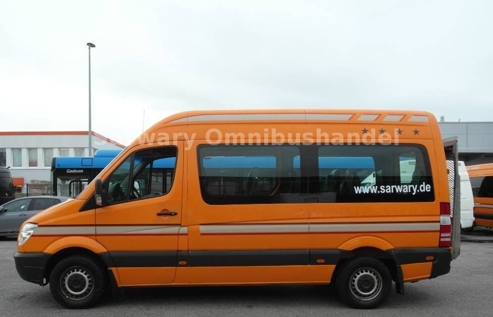 Mercedes-Benz 315 CDI Sprinter *Klima*12-Sitze*Lift*318 - Minibus, Passenger van: picture 4 Mercedes-Benz 315 CDI Sprinter *Klima*12-Sitze*Lift*318 - Minibus, Passenger van: picture 4