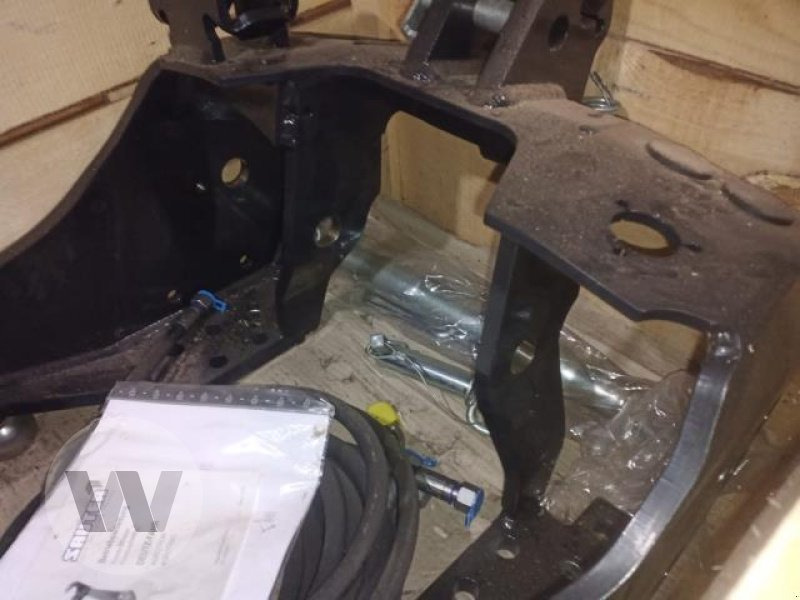 Sauter Frontkraftheber Kat. 2 - Attachment for Agricultural machinery: picture 2 Sauter Frontkraftheber Kat. 2 - Attachment for Agricultural machinery: picture 2