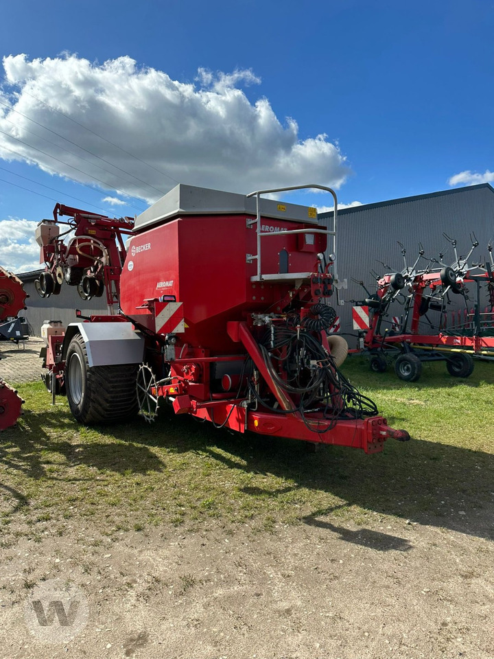 Becker Aeromat Maxi-Line 8-rhg. - Precision sowing machine: picture 2 Becker Aeromat Maxi-Line 8-rhg. - Precision sowing machine: picture 2