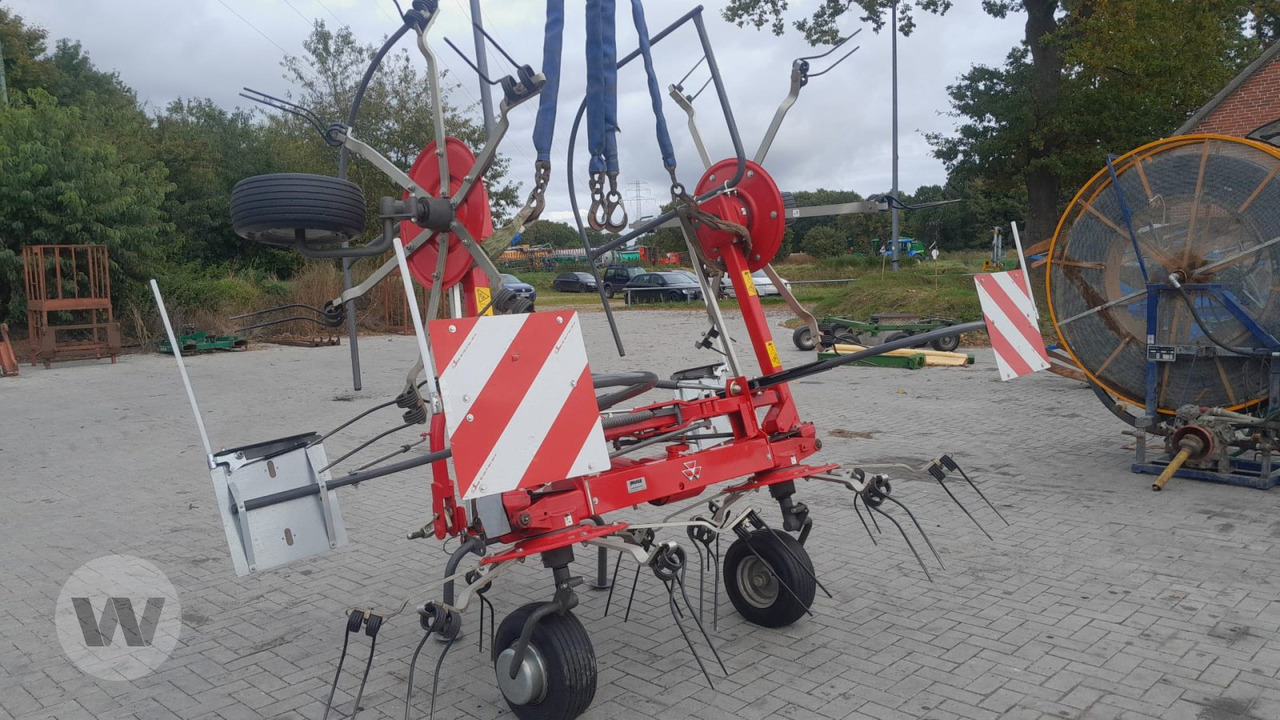 Massey Ferguson TD 524 DN - Tedder/ Rake: picture 4 Massey Ferguson TD 524 DN - Tedder/ Rake: picture 4