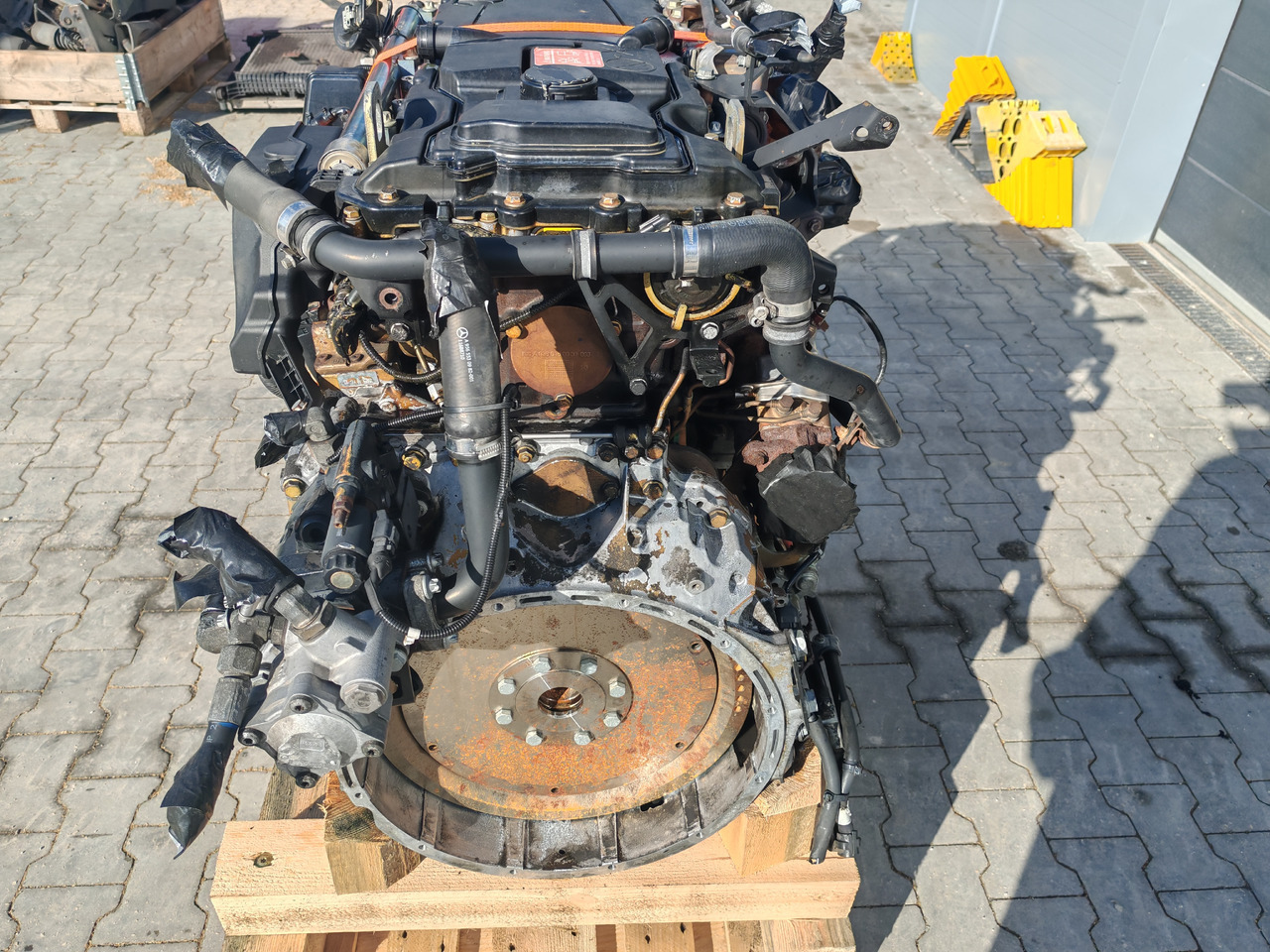 MERCEDES-BENZ ENGINE / OM936LA / ATEGO ANTOS CLASS ROAP MAUS / WORLDWIDE DELIVERY - Engine: picture 4 MERCEDES-BENZ ENGINE / OM936LA / ATEGO ANTOS CLASS ROAP MAUS / WORLDWIDE DELIVERY - Engine: picture 4