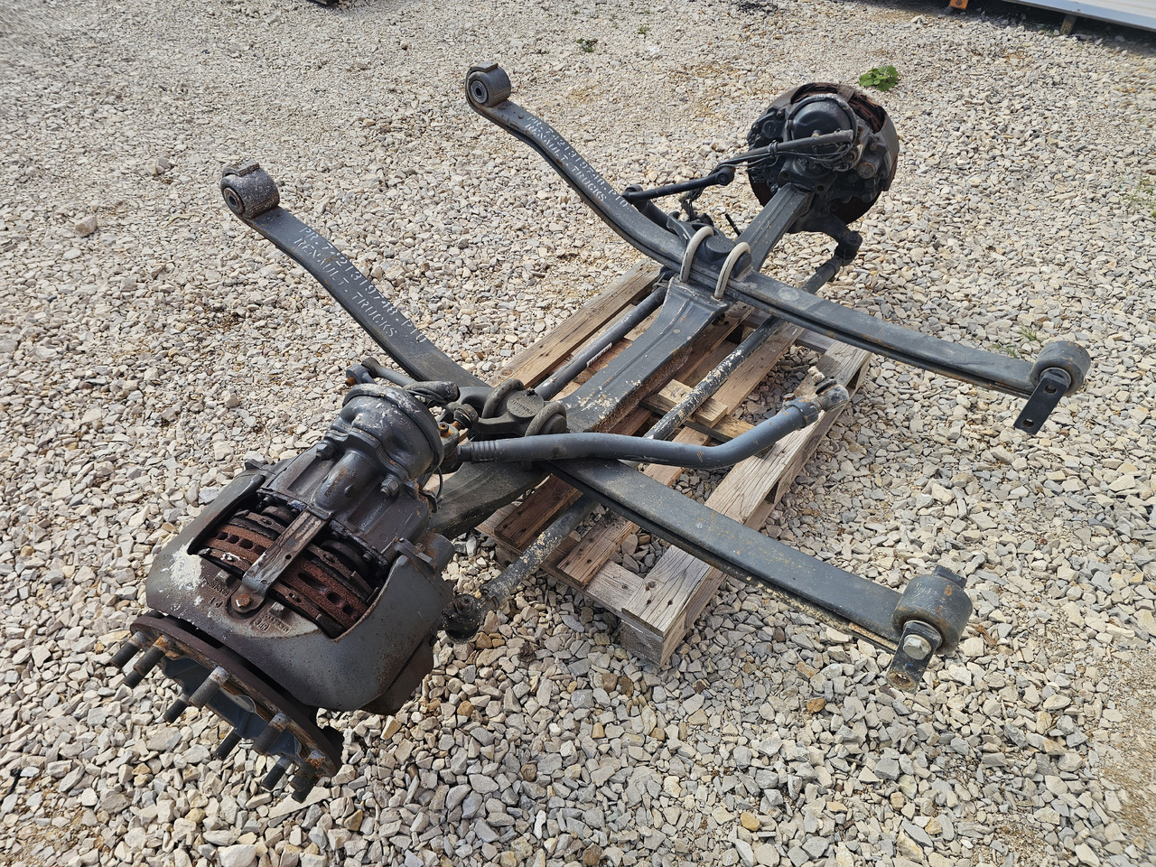 RENAULT RANGE T EURO 6 / COMPLETE FRONT AXLE - Front axle: picture 5 RENAULT RANGE T EURO 6 / COMPLETE FRONT AXLE - Front axle: picture 5