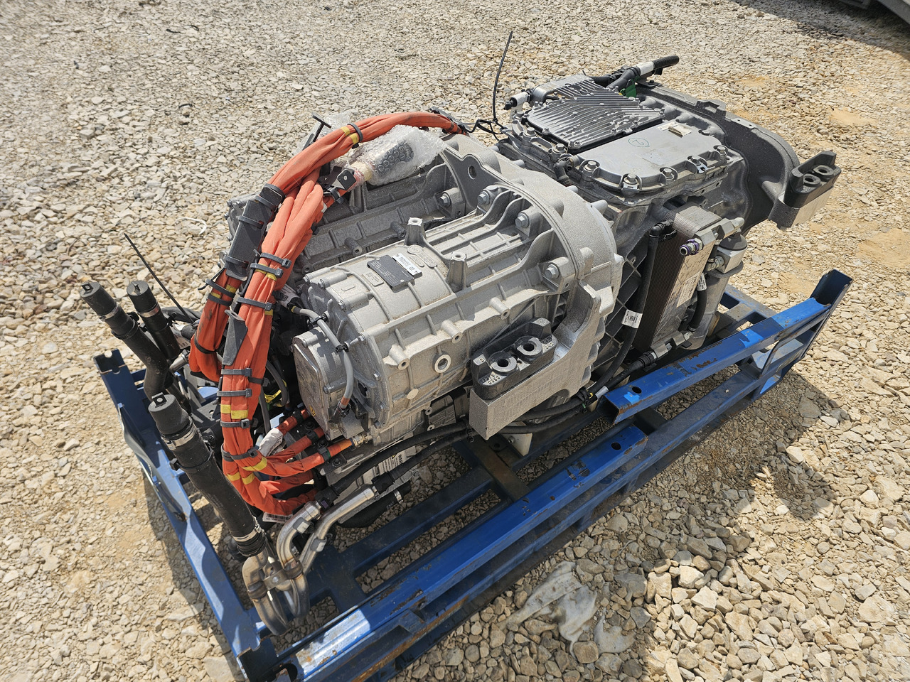 RENAULT T E-TECH / C E-TECH ELECTRIC / NEM 3 DRIVETRAIN / EPT2412 / COMPLETE - Engine: picture 4 RENAULT T E-TECH / C E-TECH ELECTRIC / NEM 3 DRIVETRAIN / EPT2412 / COMPLETE - Engine: picture 4
