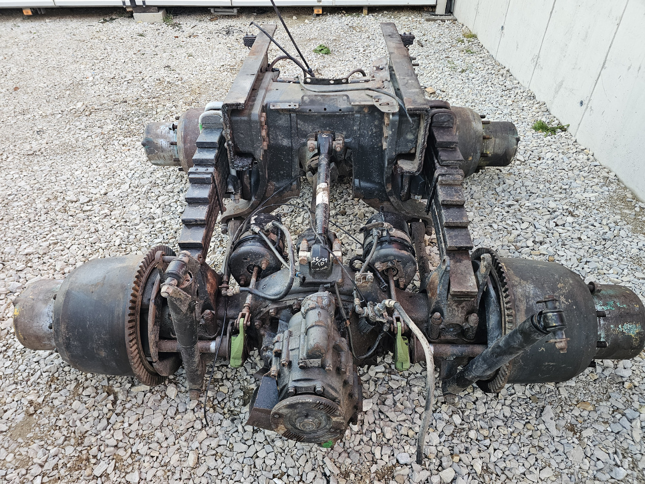 SCANIA COMPLETE REAR AXLES SET / RBP835 / RATIO= 5,14 / 6x4 6x6 8x4 8x6 - Rear axle: picture 4 SCANIA COMPLETE REAR AXLES SET / RBP835 / RATIO= 5,14 / 6x4 6x6 8x4 8x6 - Rear axle: picture 4