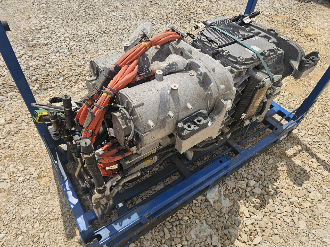 VOLVO ELECTRIC ENGINE / NEM3 / EPT2412 / FH FM ELECTRIC - Engine: picture 5 VOLVO ELECTRIC ENGINE / NEM3 / EPT2412 / FH FM ELECTRIC - Engine: picture 5