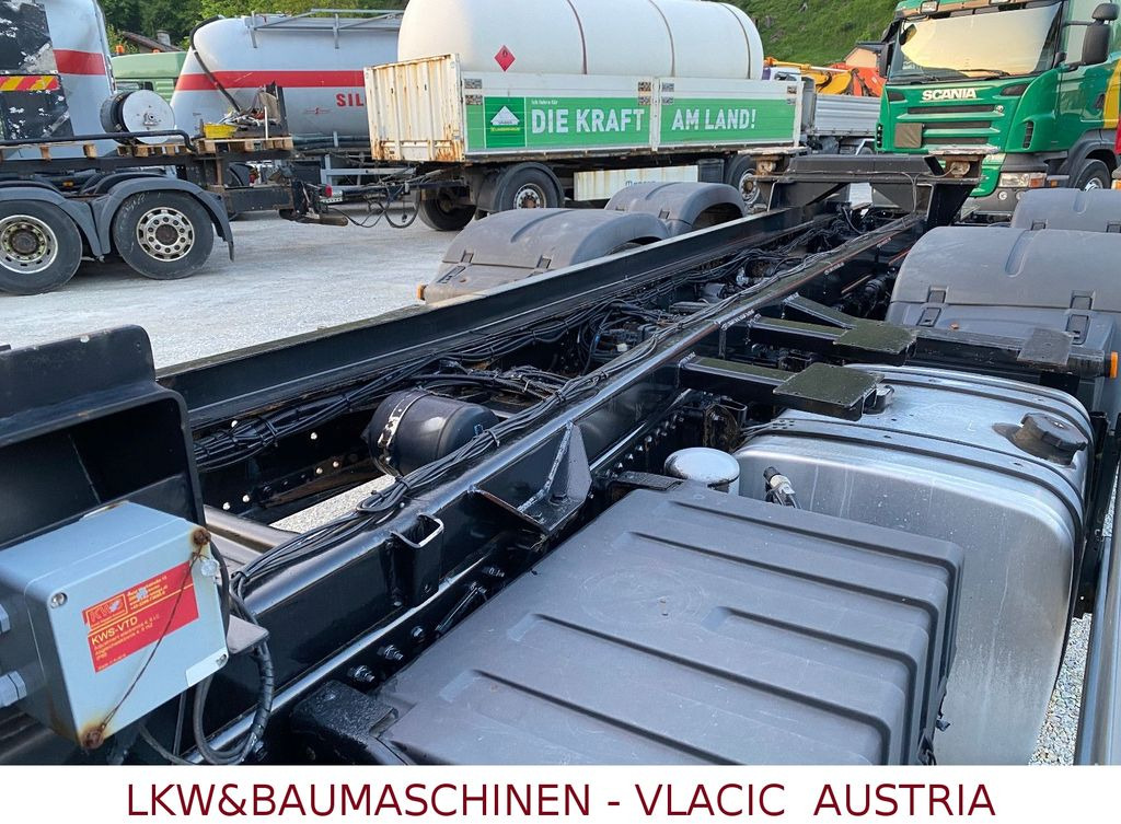 Cab chassis truck MAN TGS 26.440 6x2 mit Lift und Lenkachse MAN TGS 26.440 6x2 mit Lift und Lenkachse: picture 10