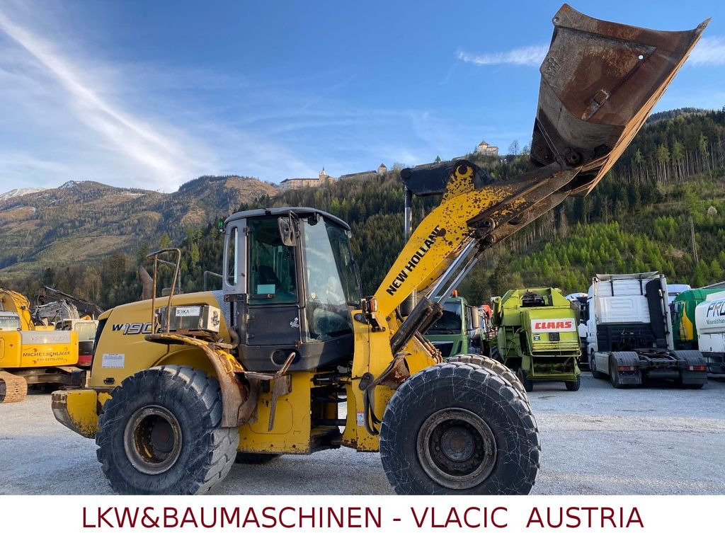 New Holland W190 B - Wheel loader: picture 2 New Holland W190 B - Wheel loader: picture 2