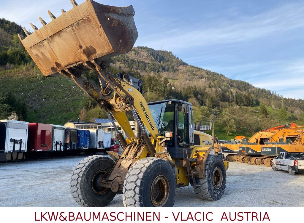 New Holland W190 B - Wheel loader: picture 1 New Holland W190 B - Wheel loader: picture 1