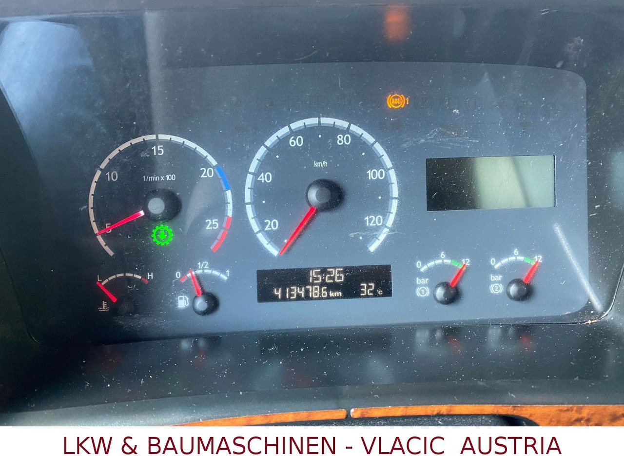 Scania R440 ADR /FL/AT Benzin/Diesel - Tank truck: picture 3 Scania R440 ADR /FL/AT Benzin/Diesel - Tank truck: picture 3