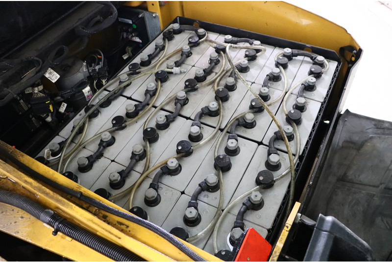 Electric forklift Caterpillar EP16ANT: picture 8