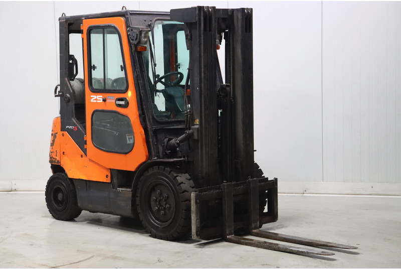 Doosan G25E-5 - LPG forklift: picture 1 Doosan G25E-5 - LPG forklift: picture 1