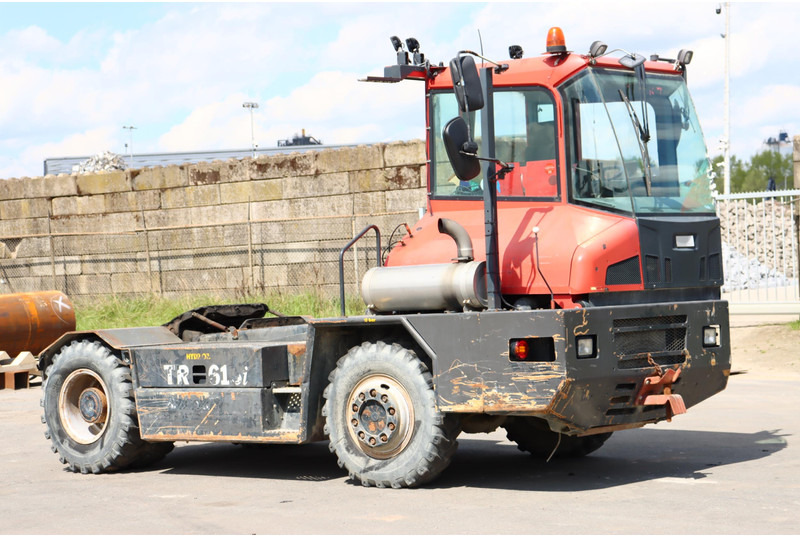 Kalmar TR618iA - Terminal tractor: picture 1 Kalmar TR618iA - Terminal tractor: picture 1