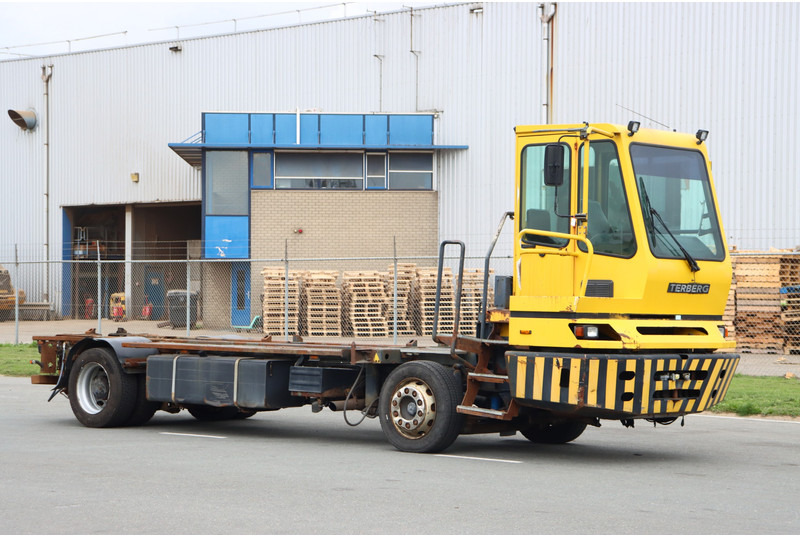 Terberg BC182 - Terminal tractor: picture 1 Terberg BC182 - Terminal tractor: picture 1