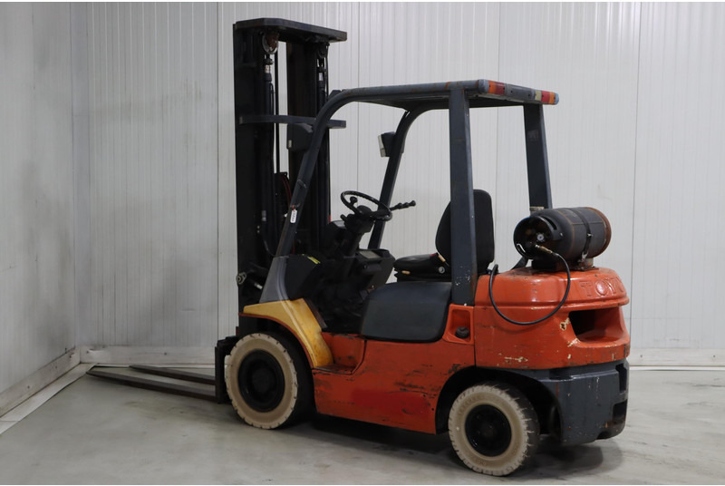 Toyota 42-7FGF25 - LPG forklift: picture 4 Toyota 42-7FGF25 - LPG forklift: picture 4