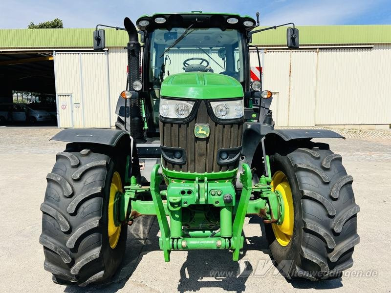 John Deere 6190R - Farm tractor: picture 3 John Deere 6190R - Farm tractor: picture 3