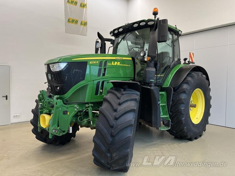 John Deere 6230R mit CommandPro - Farm tractor: picture 1 John Deere 6230R mit CommandPro - Farm tractor: picture 1
