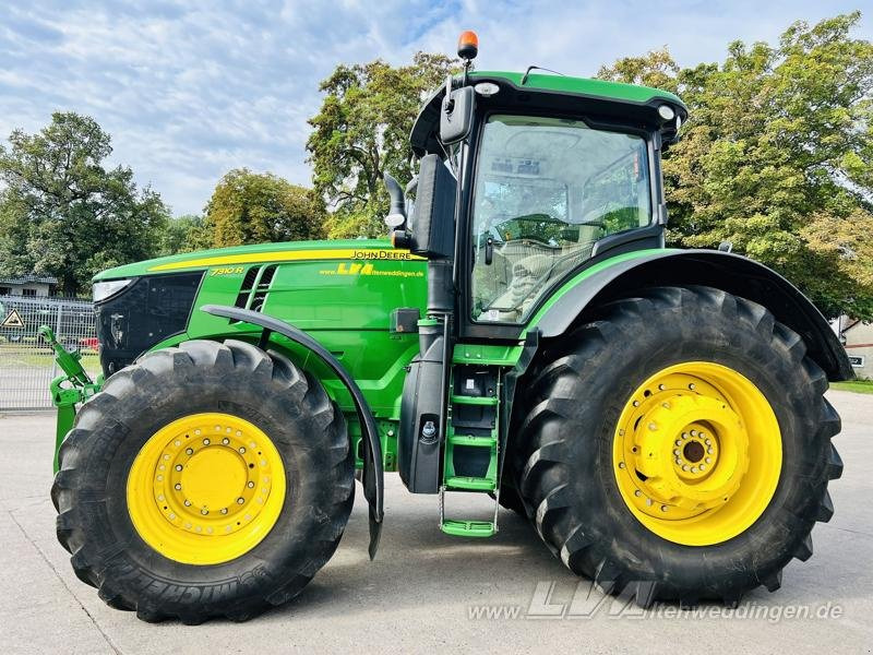John Deere 7310R - Farm tractor: picture 5 John Deere 7310R - Farm tractor: picture 5
