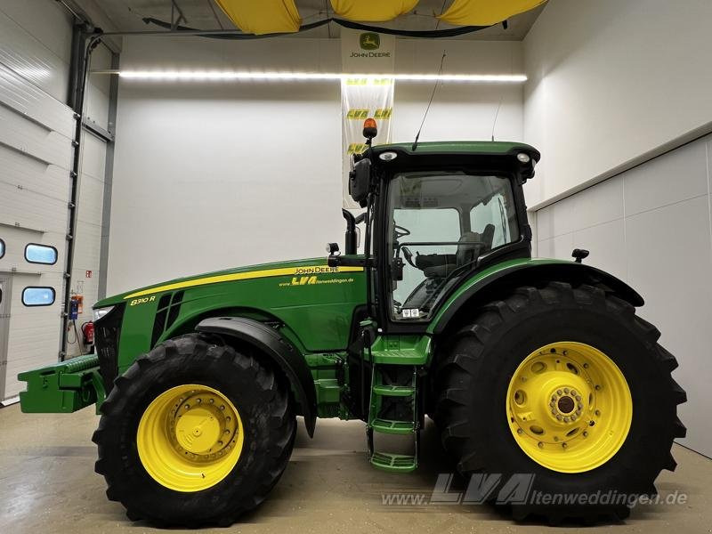 John Deere 8310R - Farm tractor: picture 5 John Deere 8310R - Farm tractor: picture 5
