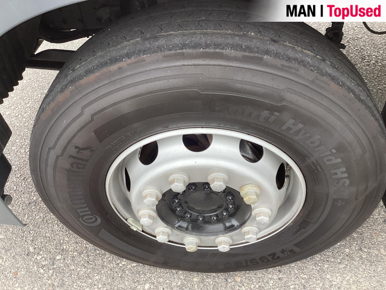 MAN TGM 18.290 4X2 LL - Box truck: picture 2 MAN TGM 18.290 4X2 LL - Box truck: picture 2