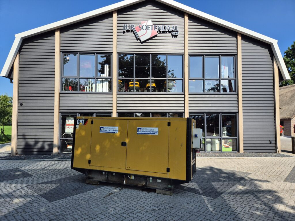 CATERPILLAR DE150EO generator set - Generator set: picture 2 CATERPILLAR DE150EO generator set - Generator set: picture 2