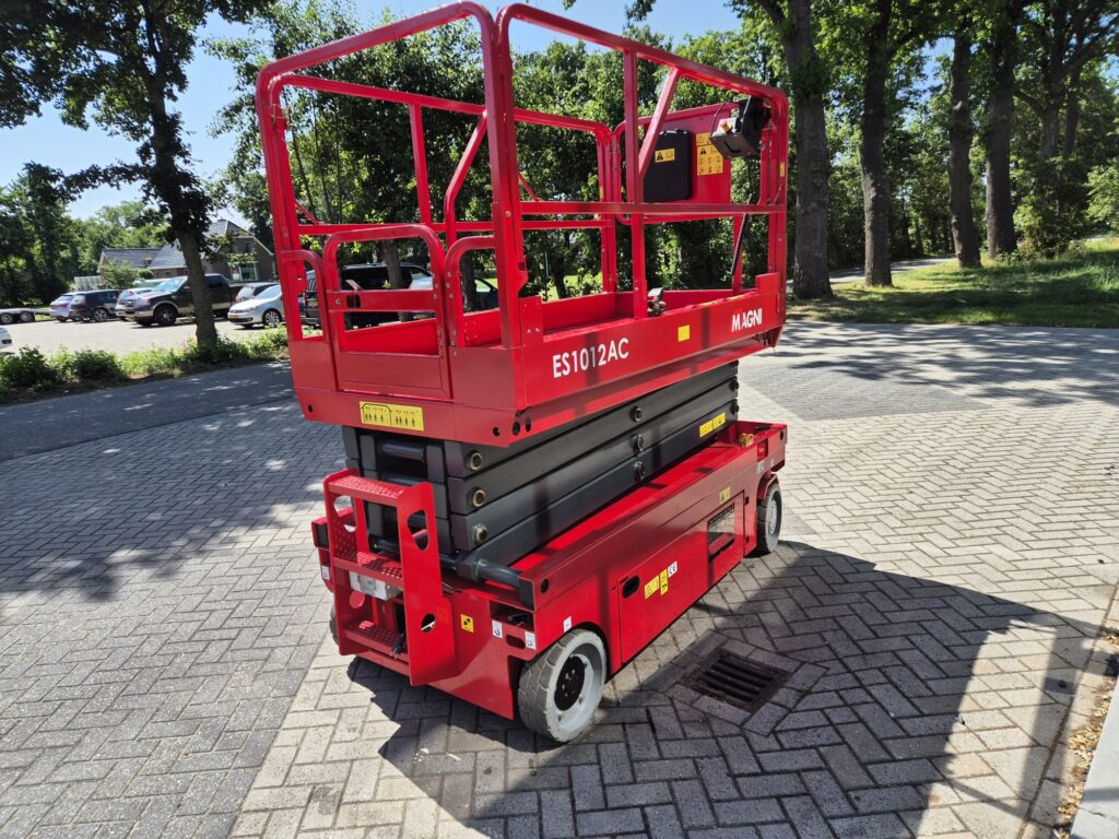 MAGNI ES1012AC scissors lift - Aerial platform: picture 5 MAGNI ES1012AC scissors lift - Aerial platform: picture 5