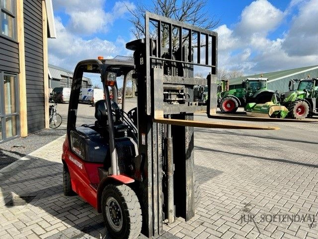 MANITOU MI25D - Diesel forklift: picture 2 MANITOU MI25D - Diesel forklift: picture 2