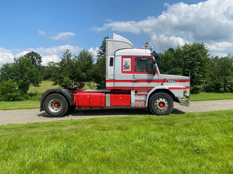 Scania T143-500 V8 | 4x2 | 4350 mm WHEELBASE | TOP CONDITION !!! - Tractor unit: picture 5 Scania T143-500 V8 | 4x2 | 4350 mm WHEELBASE | TOP CONDITION !!! - Tractor unit: picture 5