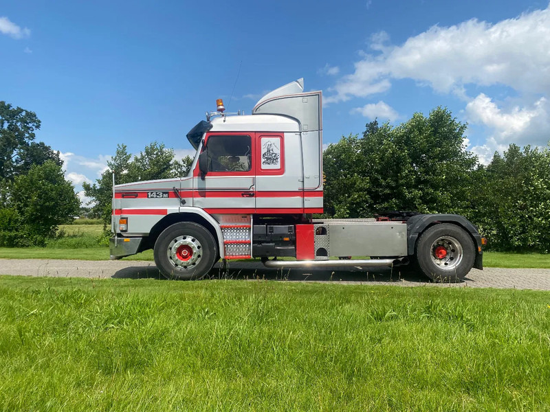 Scania T143-500 V8 | 4x2 | 4350 mm WHEELBASE | TOP CONDITION !!! - Tractor unit: picture 2 Scania T143-500 V8 | 4x2 | 4350 mm WHEELBASE | TOP CONDITION !!! - Tractor unit: picture 2