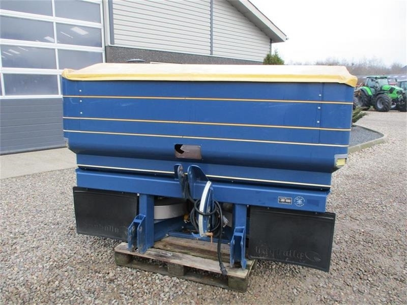 Bogballe M2 Q KRM - Manure spreader: picture 5 Bogballe M2 Q KRM - Manure spreader: picture 5